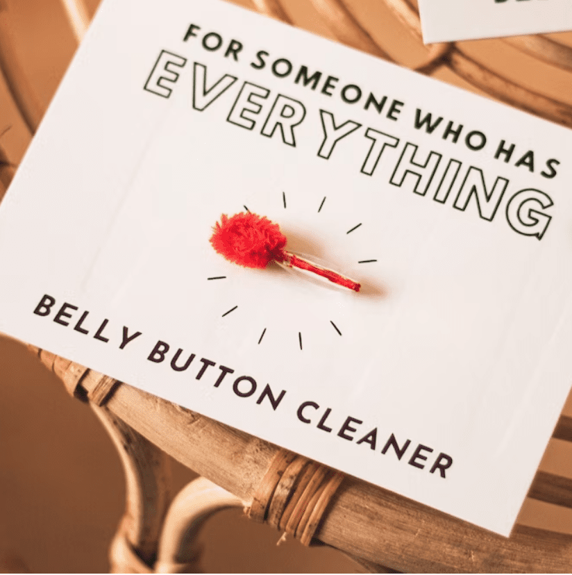 Belly button cleaner